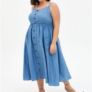 Torrid - Midi Chambray Button-Front Skater Dress - Size 4